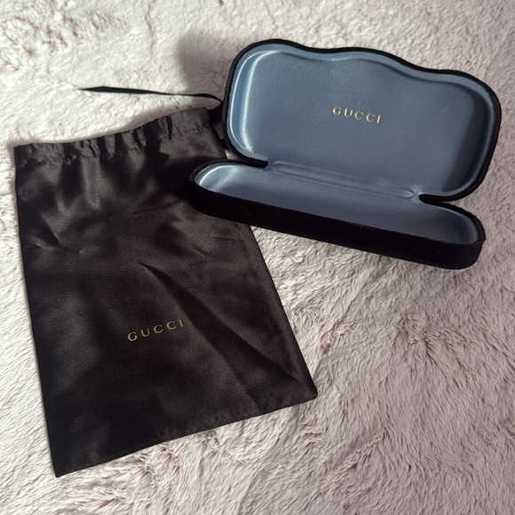 Gucci Black Sunglasses - Picture 7 of 8